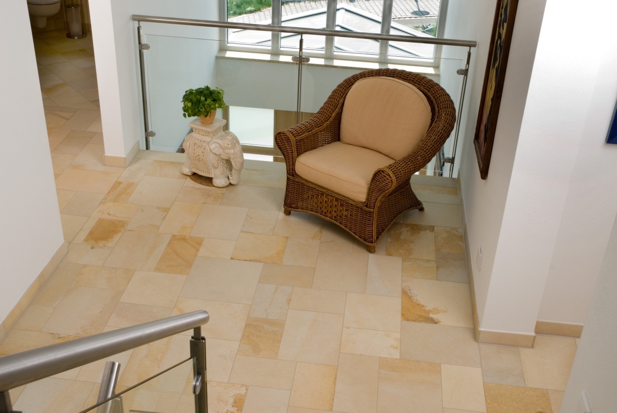 Stairwell with slightly honed Solnhofen limestone flooring