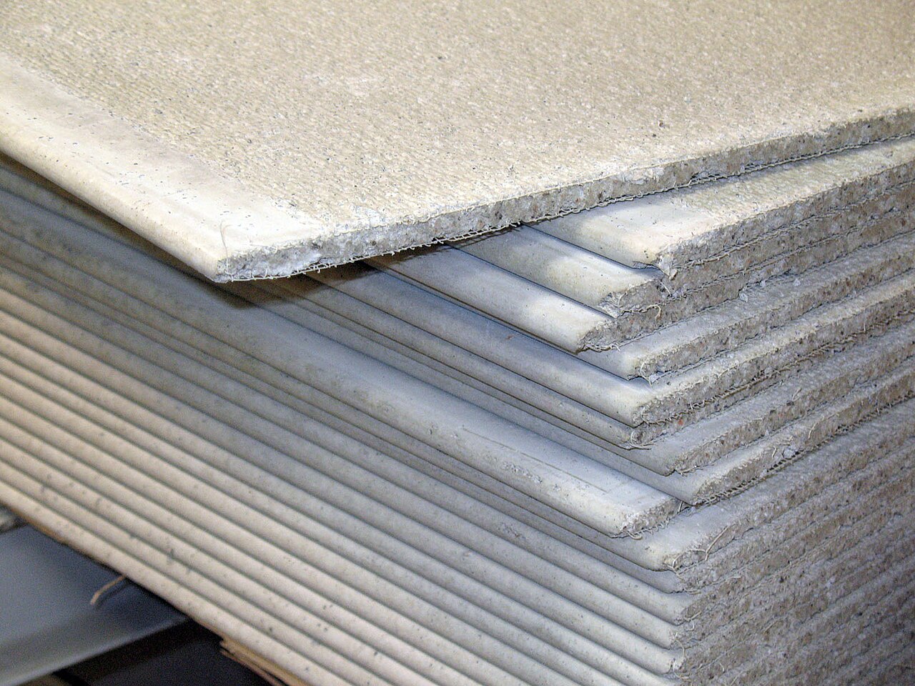 Sheets of glass-fibre mesh faced cement board sold as an underlay for floor tiling